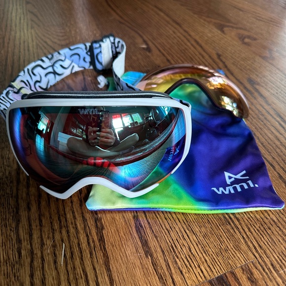 Anon WM1 Women’s ski / snowboarding goggles - comes with 2 lenses - Picture 1 of 4
